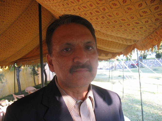 उर्जामन्त्री डा. प्रकाशशरण महत