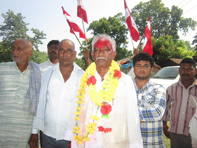 सांसद कलवार संविधान लिएर मधेशमा