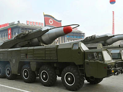 एसियामा मडारिन खोज्दैछ युद्धको कालो बादल