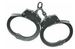 सुरुङ खनेर फरार कैदीमध्ये तीन पक्राउ