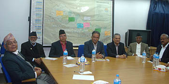 राजनीतिक समितिले अध्यक्ष रेग्मीसँग छलफल गर्ने