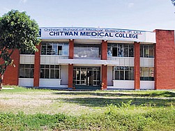 चितवनमा भाइरल ज्वरोका बिरामी बढे