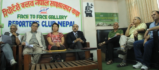 अधिकारी दम्पत्तीको जीवन रक्षाको पहल गर्न अपिल