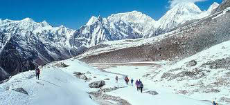 हिमलुङ हिमालमा दुई शेर्पाको मृत्यु