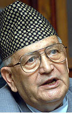 राप्रपा अध्यक्ष थापा उम्मेदवार नहुने