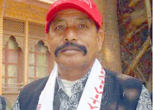 रहेनन् लोकगायक तीर्थबहादुर गन्धर्व