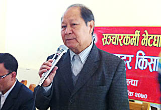 हिंसाले निर्वाचन रोक्न सक्दैनः विजुक्छे