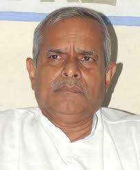 राष्टपतिलाई २१ किलोको माला