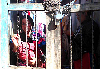 जेलमा रहेकी दुई महिने बालिका जोखिममा