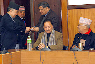 एमाओवादीले सभाध्यक्षमा उम्मेदवारी नदिने