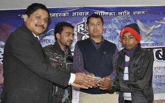 मृगौला पीडितलाई आर्थिक सहयोग