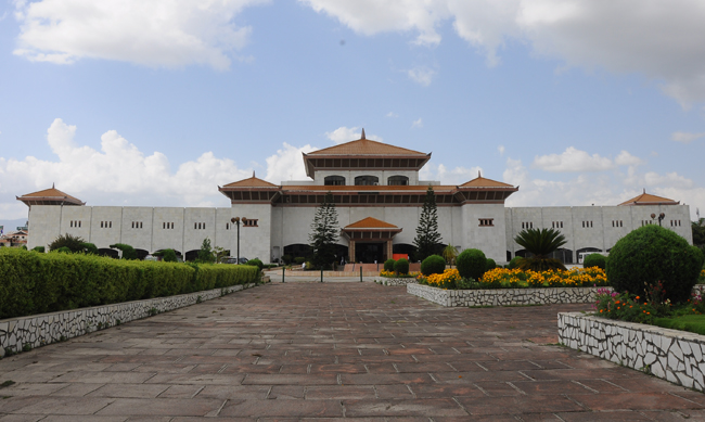 पीआर लिने सभासदलाई निलम्बन गर्न माग