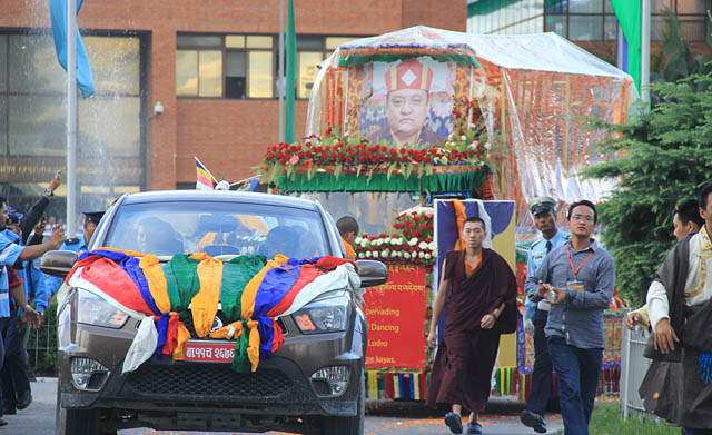 रिम्पोचेको पार्थिव शरीर दर्शनका लागि खुला