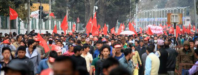 प्रदर्शनकारीले निषेधित क्षेत्र तोडेपछि बानेश्वरमा झडप