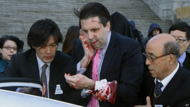 अमेरिकी राजदूतमाथि दक्षिण कोरियामा आक्रमण