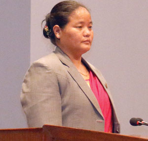 सभामुख ओनसरी घर्तीले संसद् नियमावली पारित गर्ने प्रक्रिया १ असारबाट अघि बढ्ने बताएकी छन्।